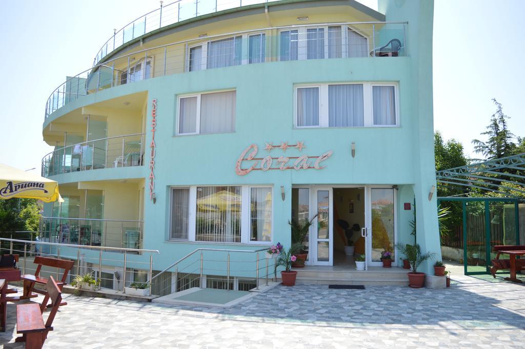 Family Hotel Coral Sozopol Exterior foto