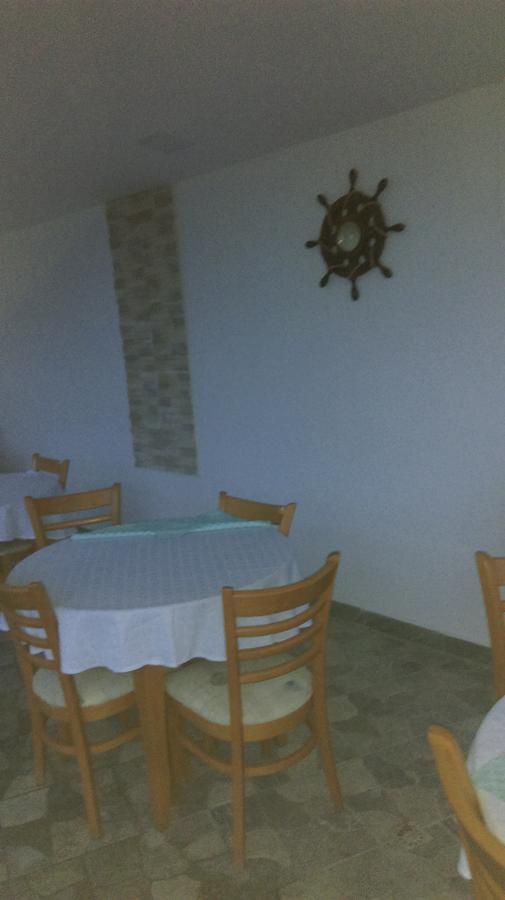 Family Hotel Coral Sozopol Exterior foto